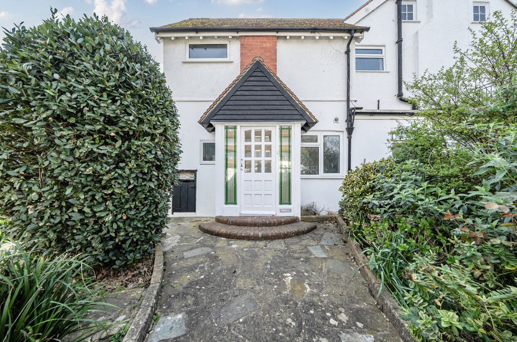 Property photo 2 of 19 1431187-23-69Bd30...