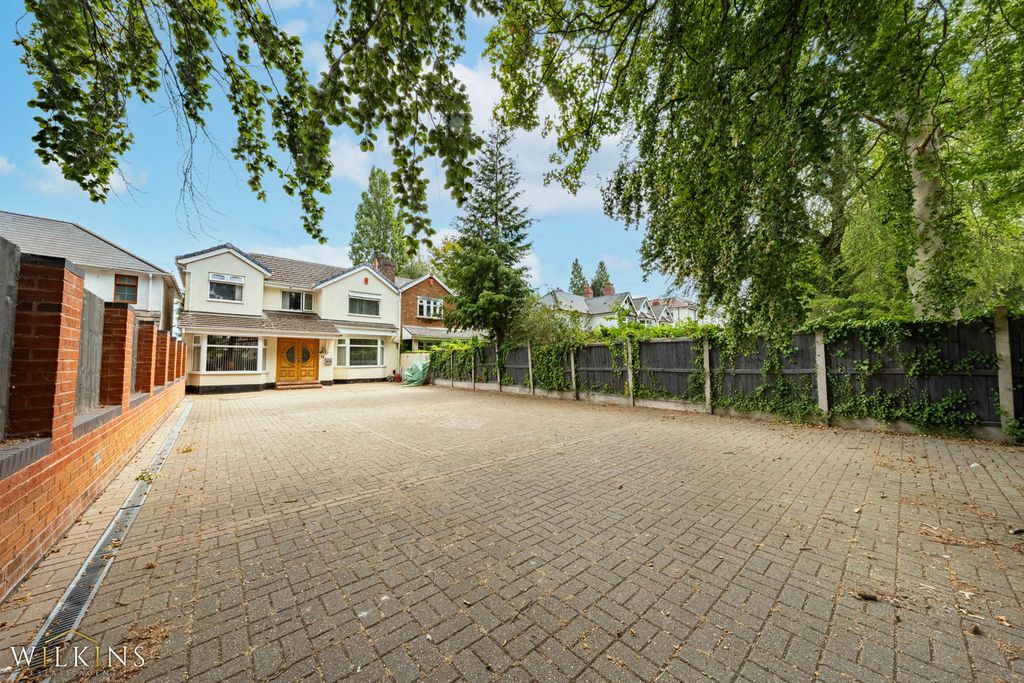 Property photo 1 of 48 Photograph
