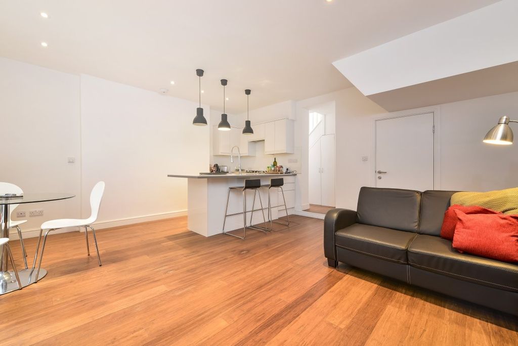 Property photo 2 of 11 185243 (5)