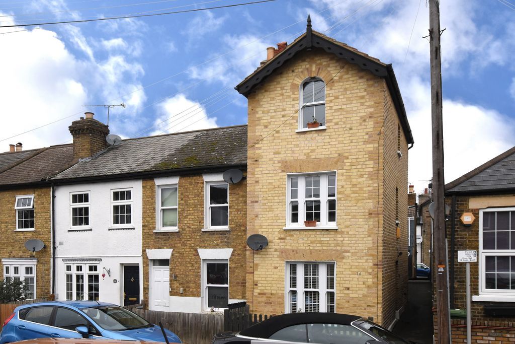 Property photo 1 of 13