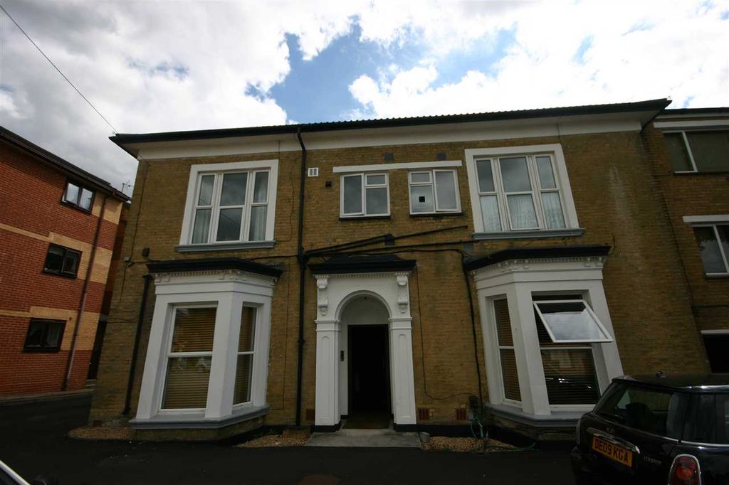Property photo 1 of 1 Main Picture