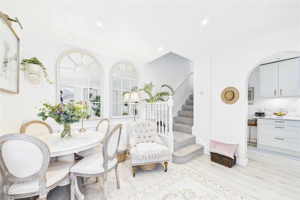 Property photo 3 of 8 Picture No. 05