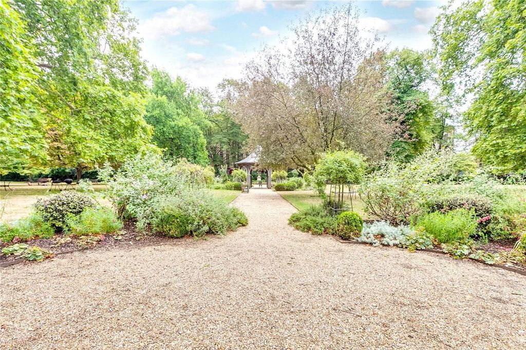 Property photo 2 of 4