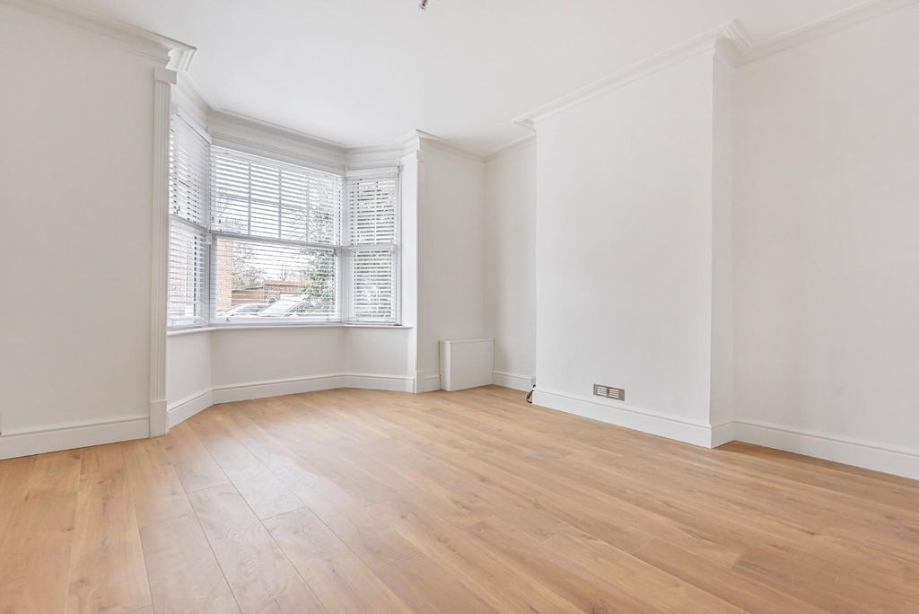 Property photo 2 of 6 672076 (2).Jpg