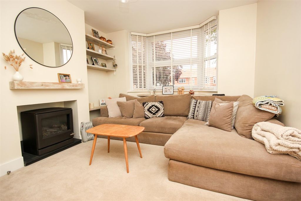 Property photo 2 of 13 Living 1.Jpg