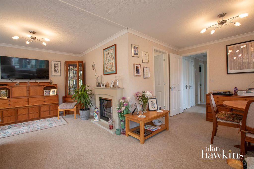 Property photo 3 of 15 Ah3474 (17 Of 18).Jpg