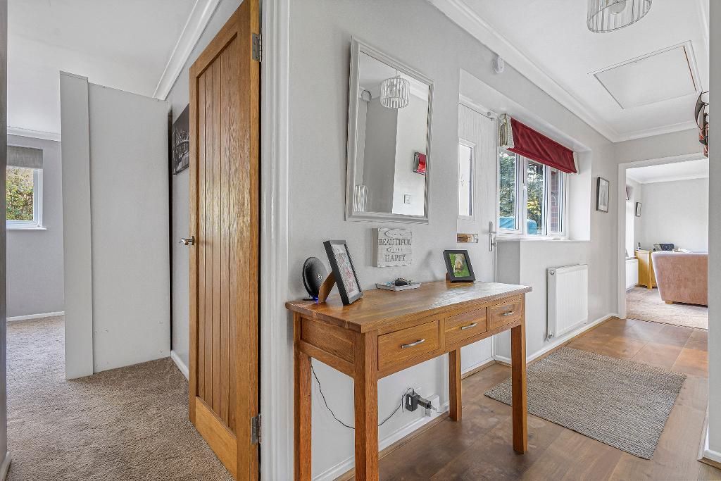 Property photo 2 of 17 Photo 2