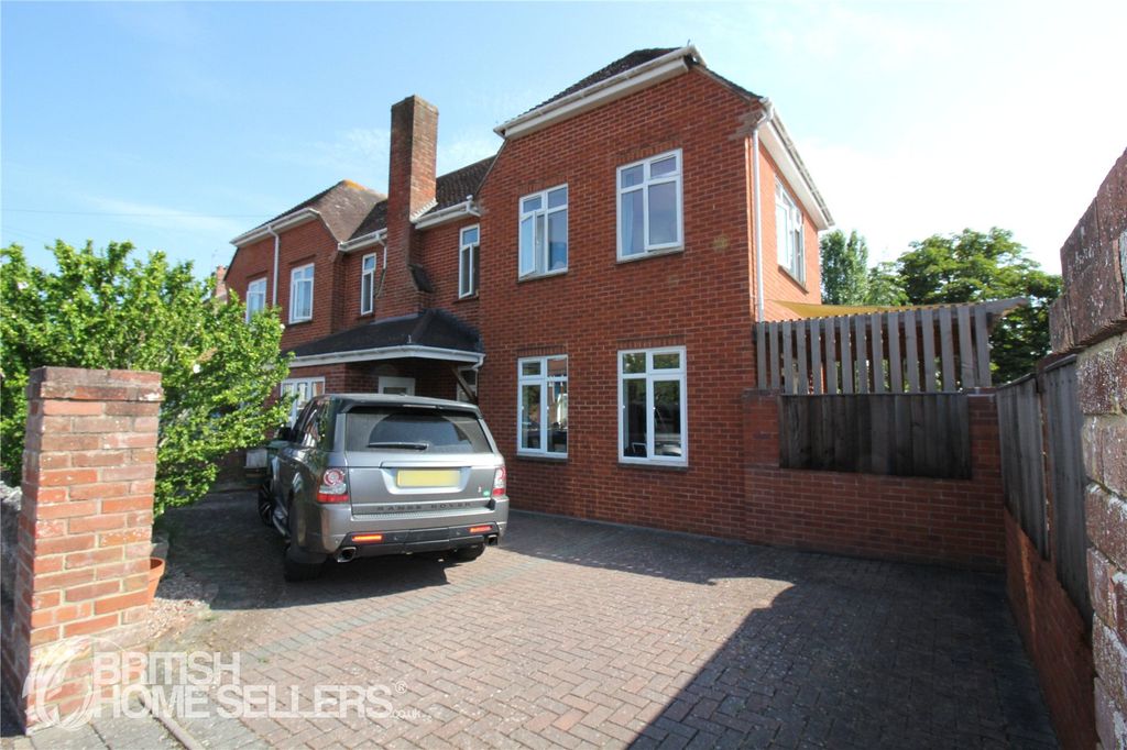 Property photo 1 of 17 Picture No. 19