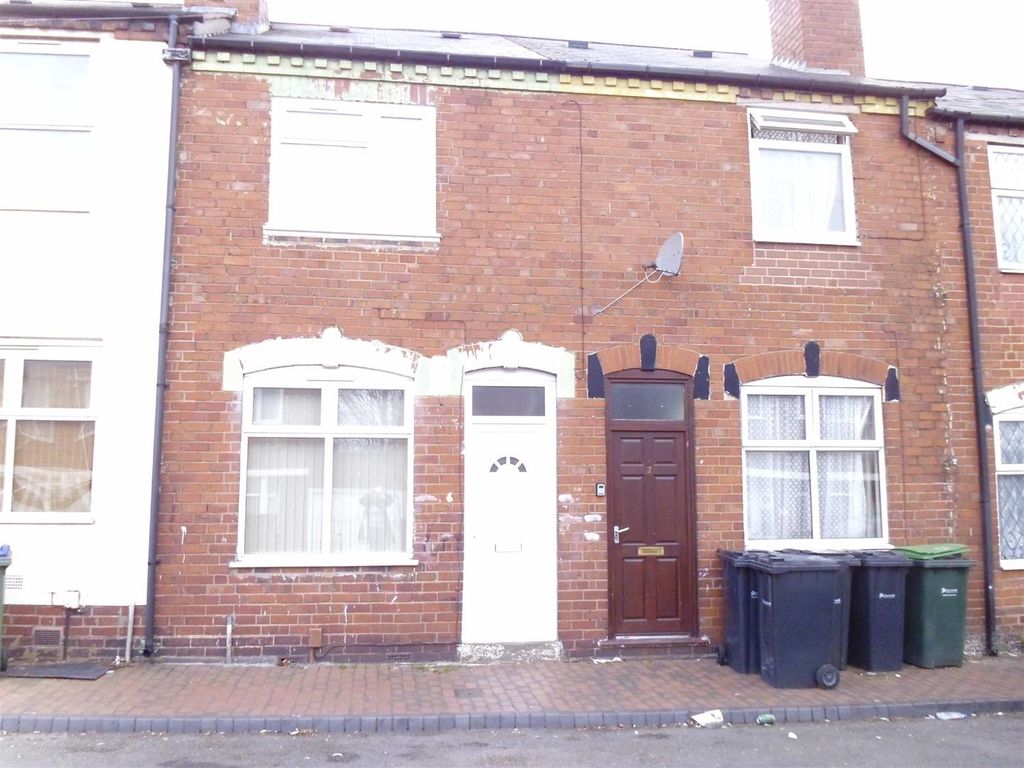 Property photo 1 of 8