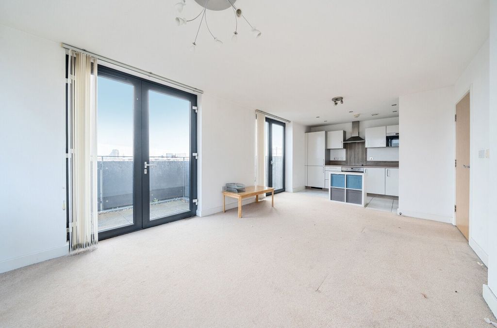 Property photo 2 of 15 Picture No. 03