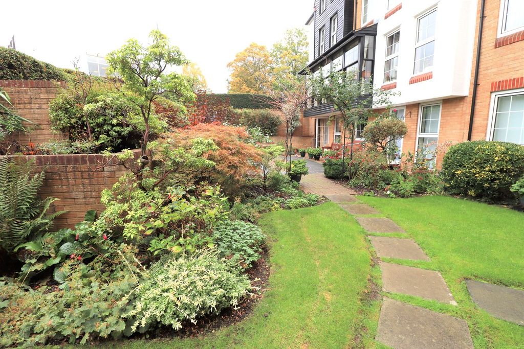 Property photo 2 of 15