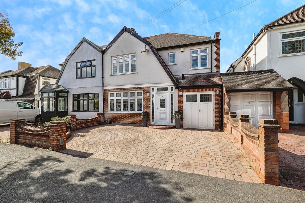 Property photo 1 of 24 Photo