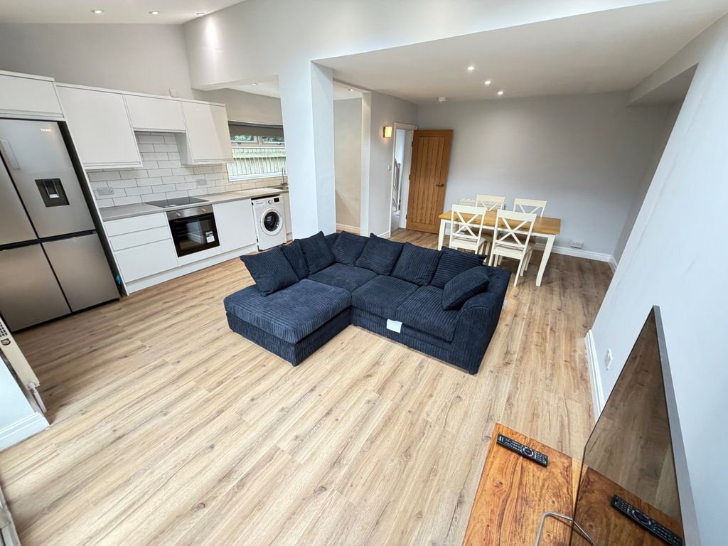 Property photo 1 of 9 Picture No. 55