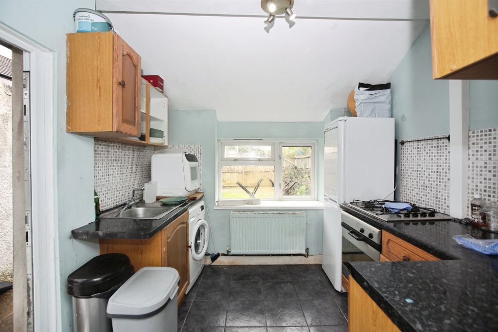 Property photo 2 of 14