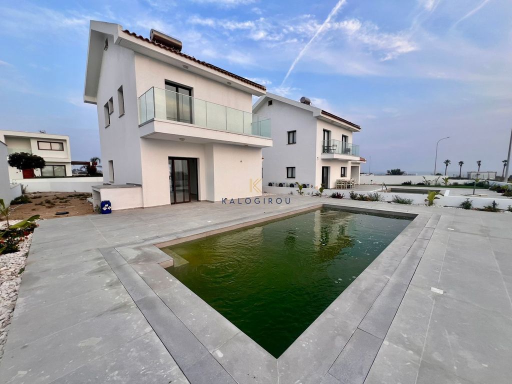 Property photo 3 of 29