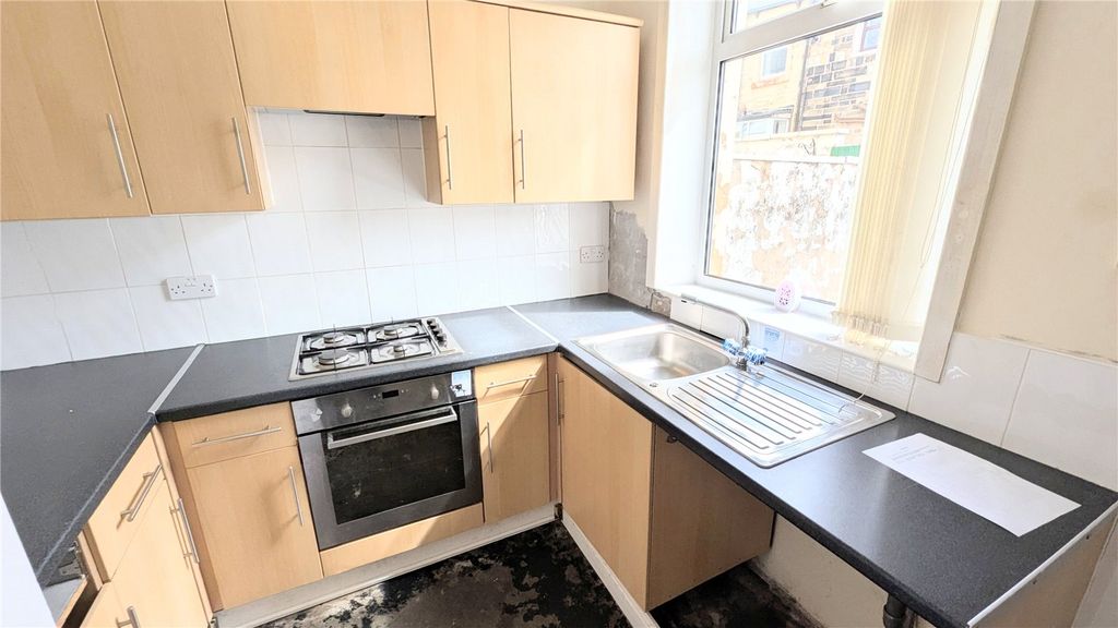 Property photo 2 of 7 Picture No. 03