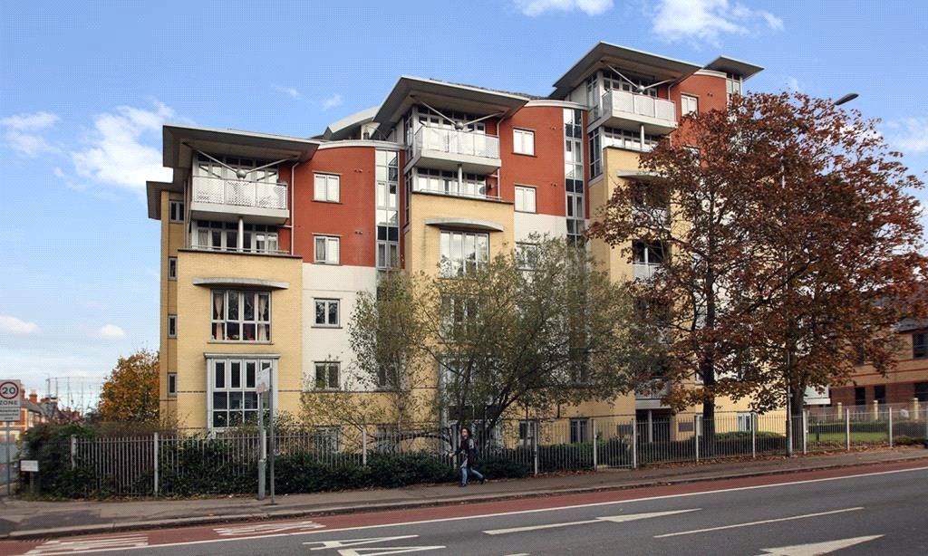 Property photo 1 of 10 Exterior