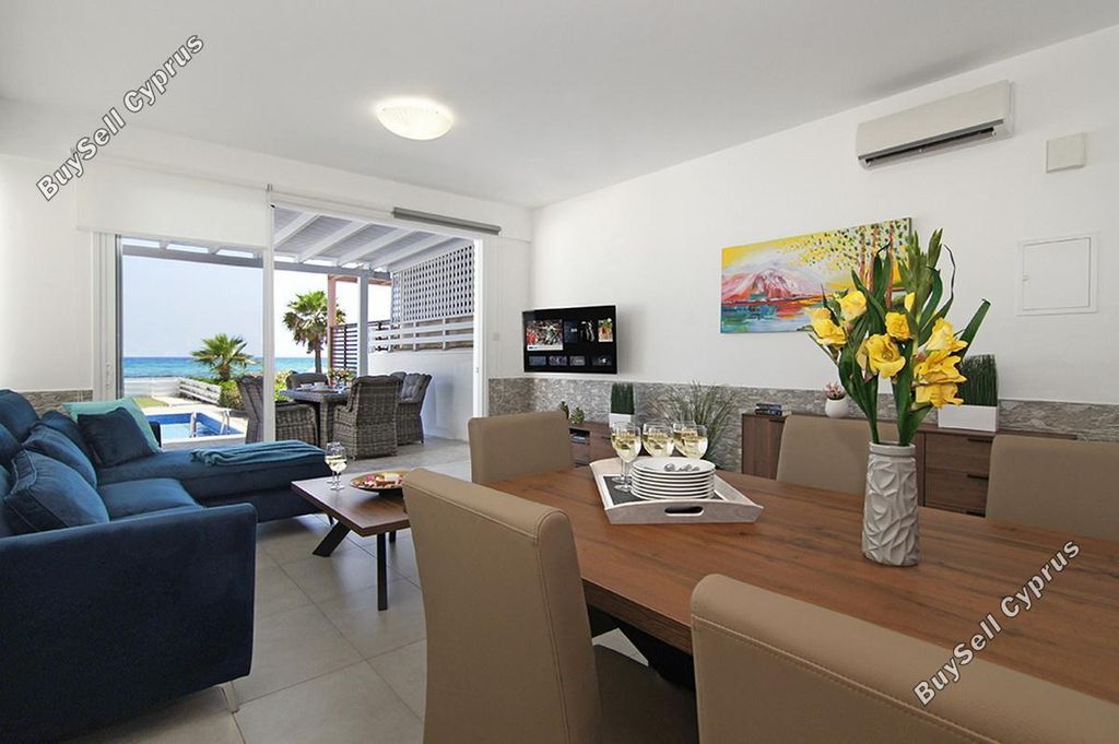 Property photo 3 of 14