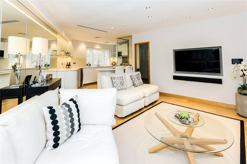 Property photo 2 of 10 Picture No. 06