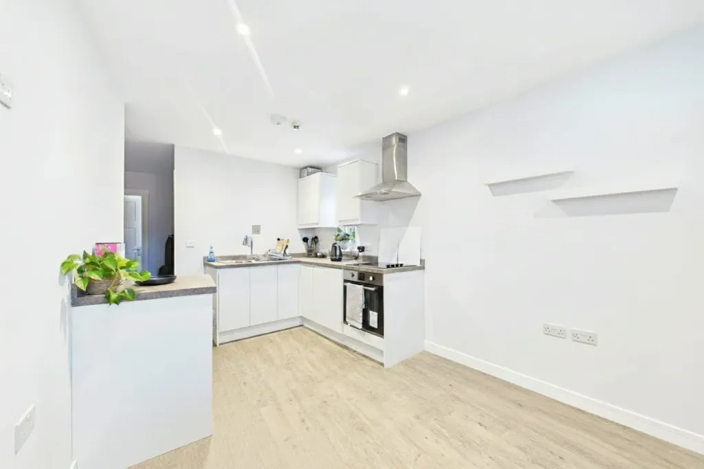 Property photo 1 of 3