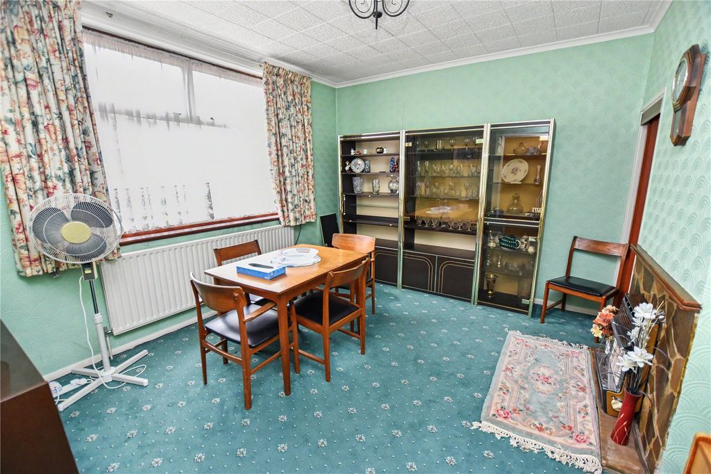 Property photo 3 of 13 Picture No. 05