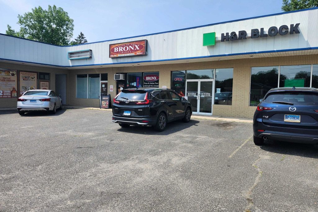 Property photo 3 of 8 <Alttext/>