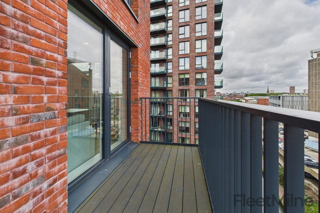Property photo 3 of 24 Balcony