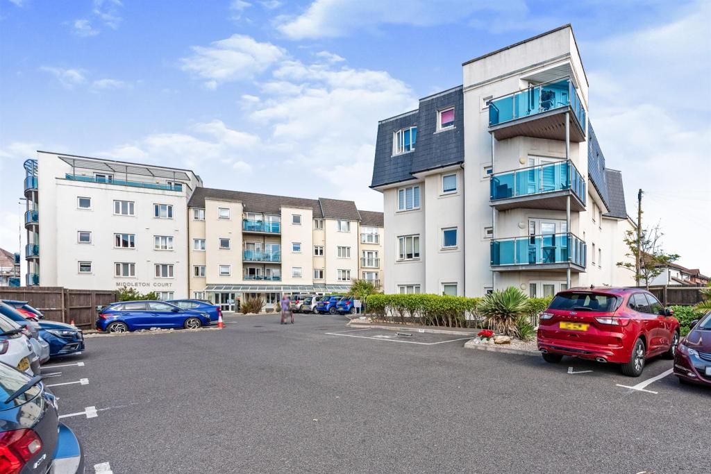 Property photo 2 of 31