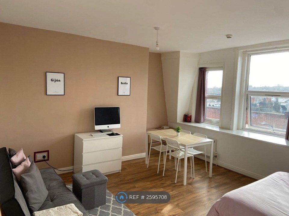 Property photo 2 of 4