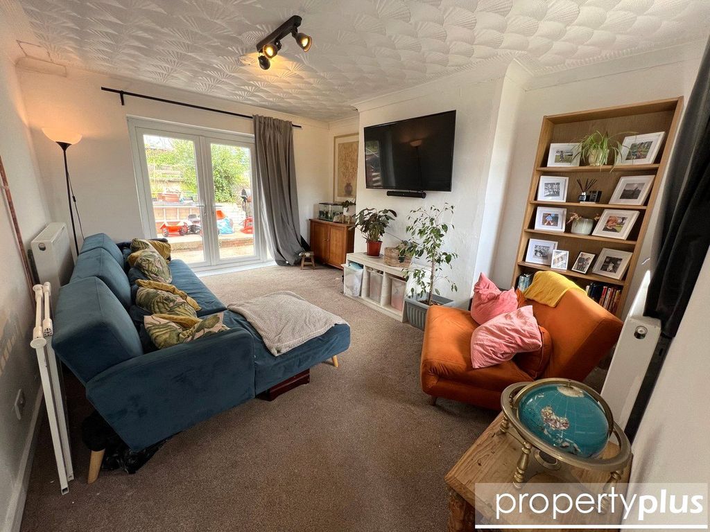 Property photo 2 of 17 Picture No. 08