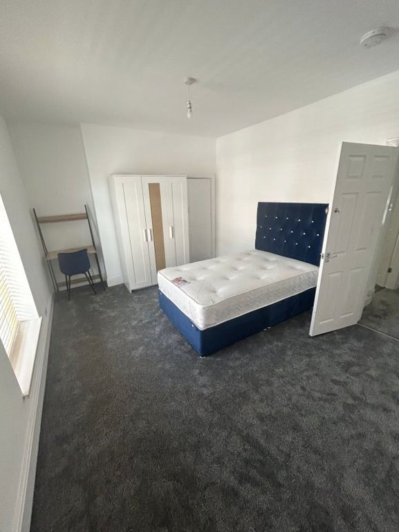 Property photo 1 of 13 9350525.Png