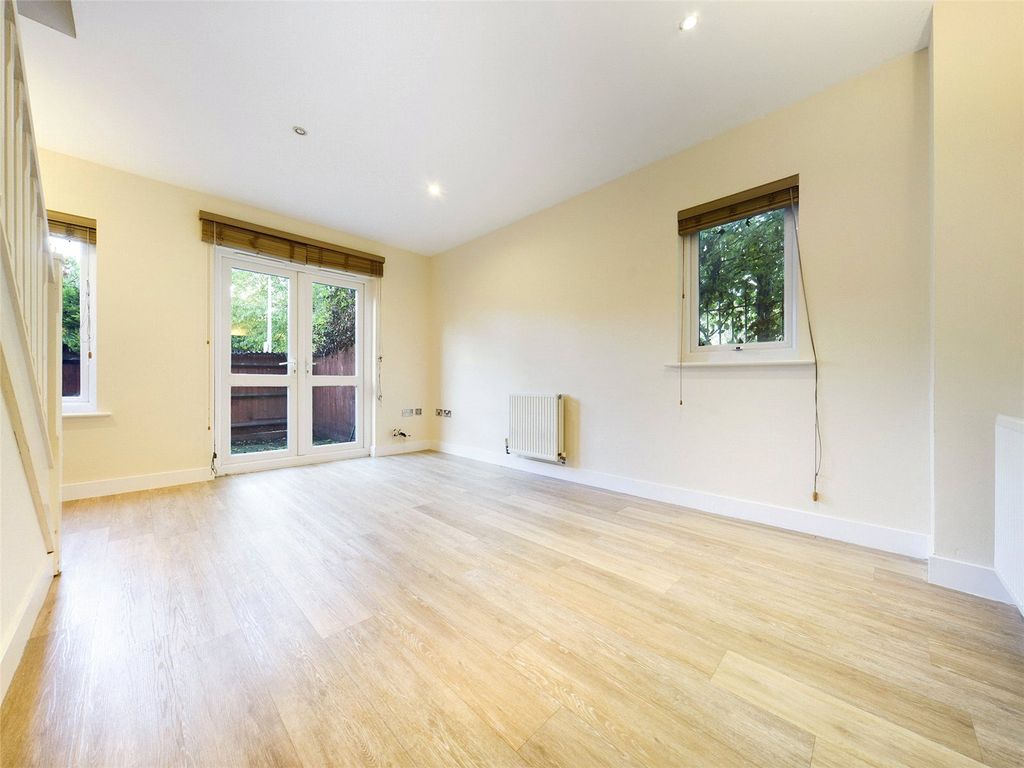 Property photo 3 of 15 Picture No. 03