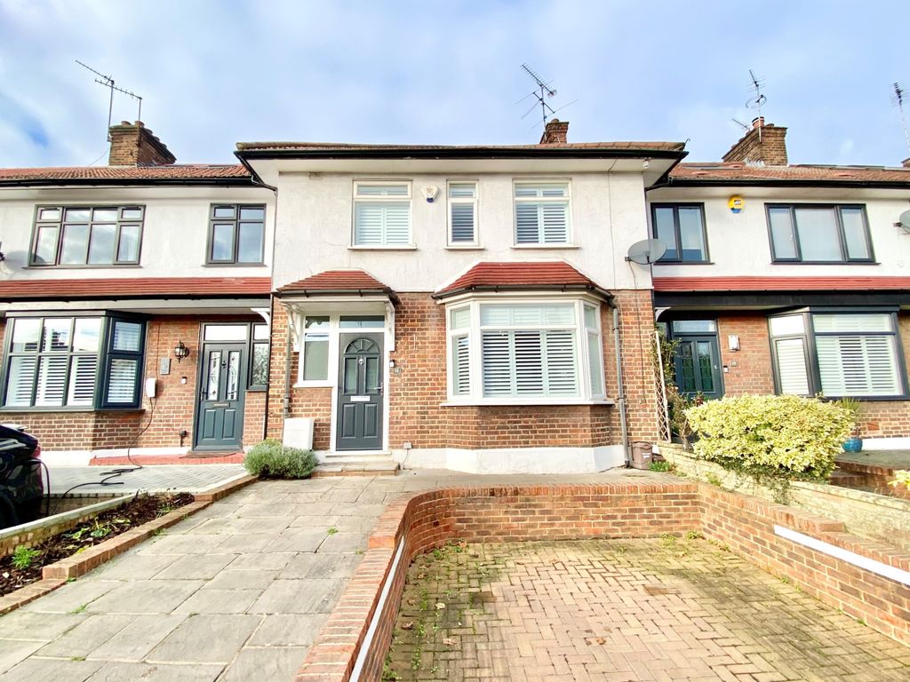 Property photo 1 of 27