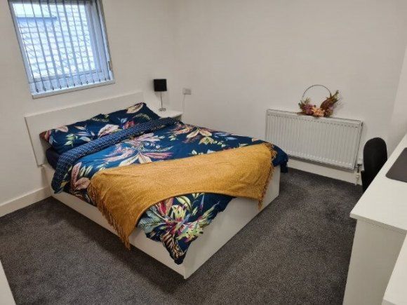 Property photo 1 of 7 Gold-Ensuite-1