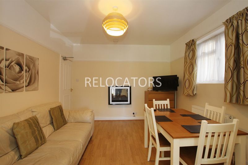 Property photo 3 of 12 Photo 11