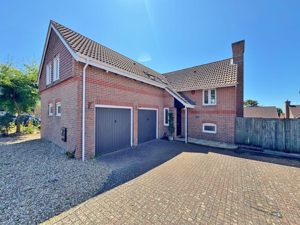 Property photo 1 of 28