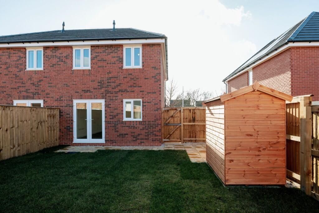 Property photo 2 of 14
