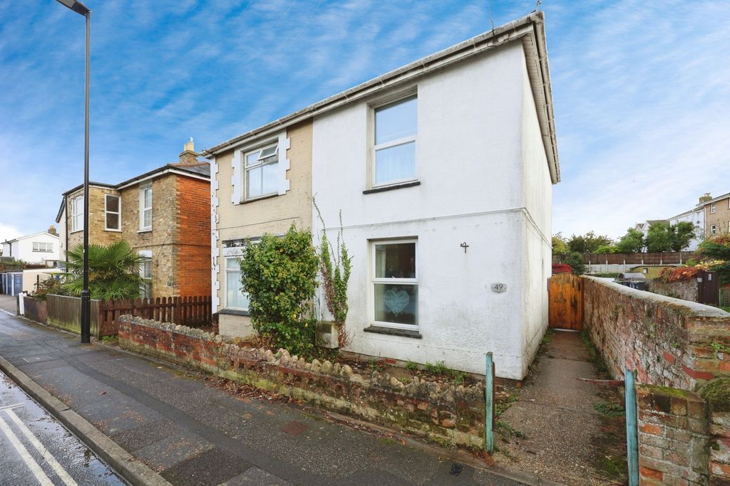 Property photo 1 of 15 Photo