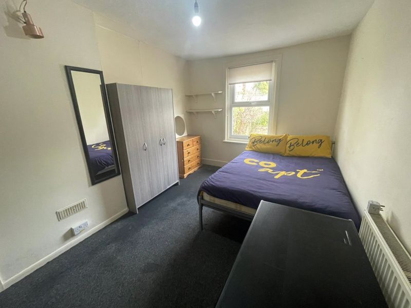 Property photo 1 of 8 Photo 2