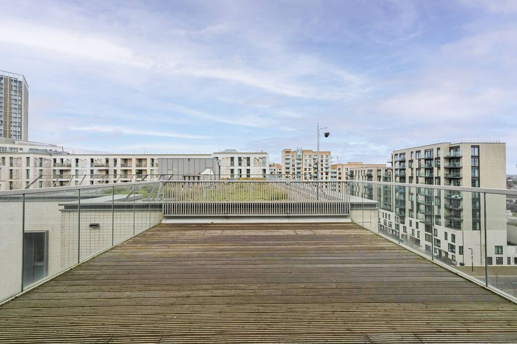 Property photo 1 of 3