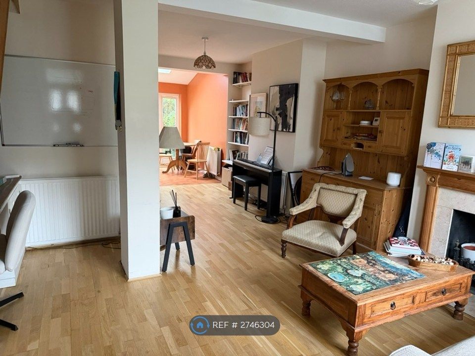 Property photo 3 of 8 Living Room