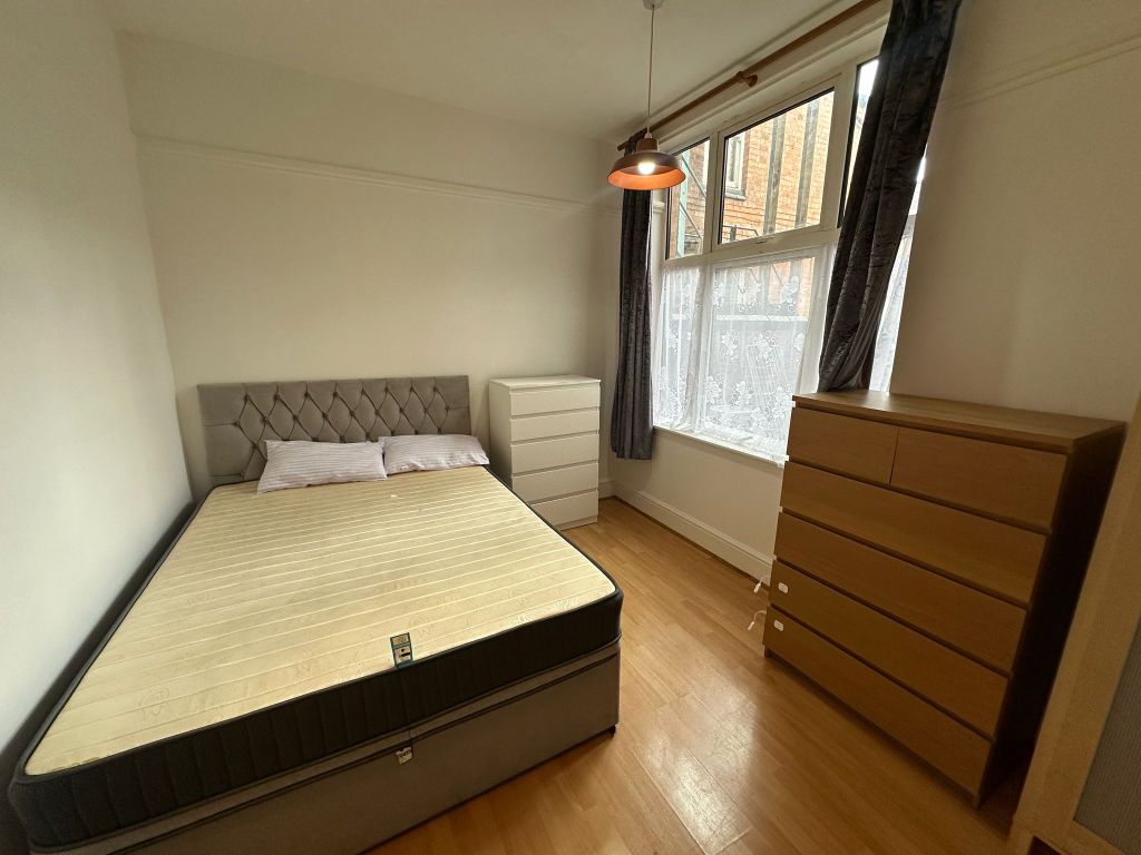Property photo 2 of 3