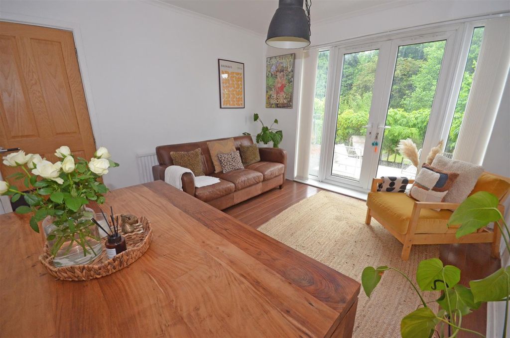 Property photo 3 of 29 01B.Jpg