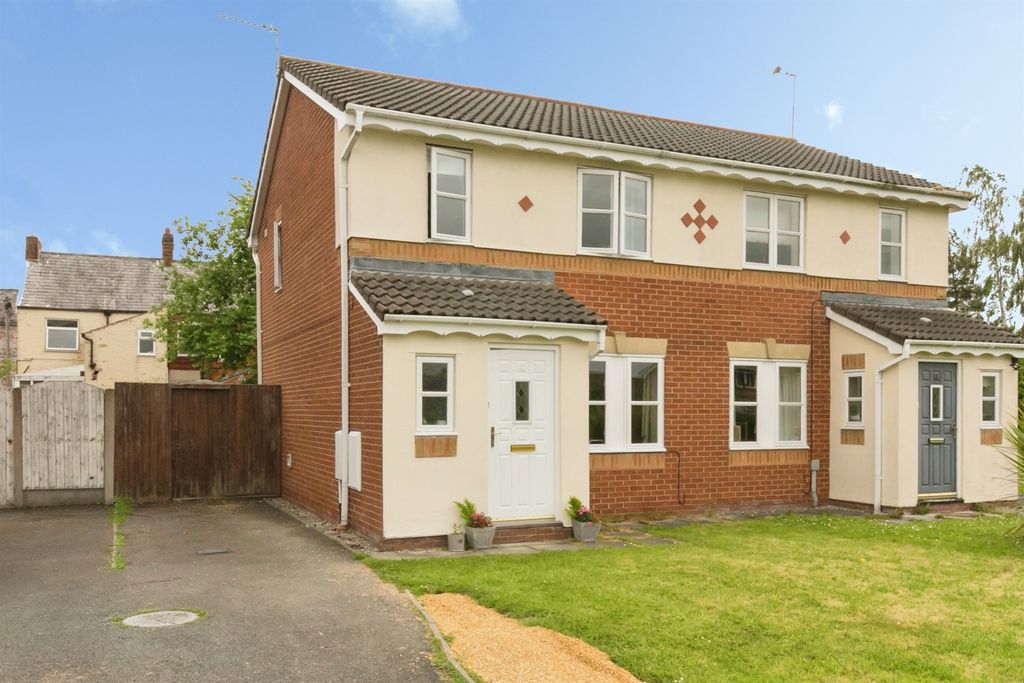 Property photo 1 of 19
