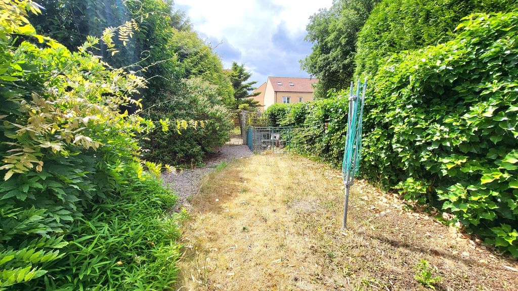 Property photo 3 of 13