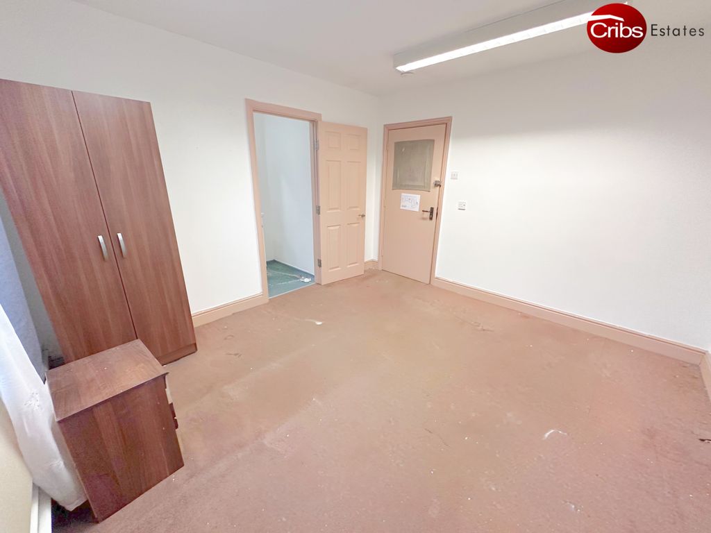 Property photo 2 of 10 Gallery