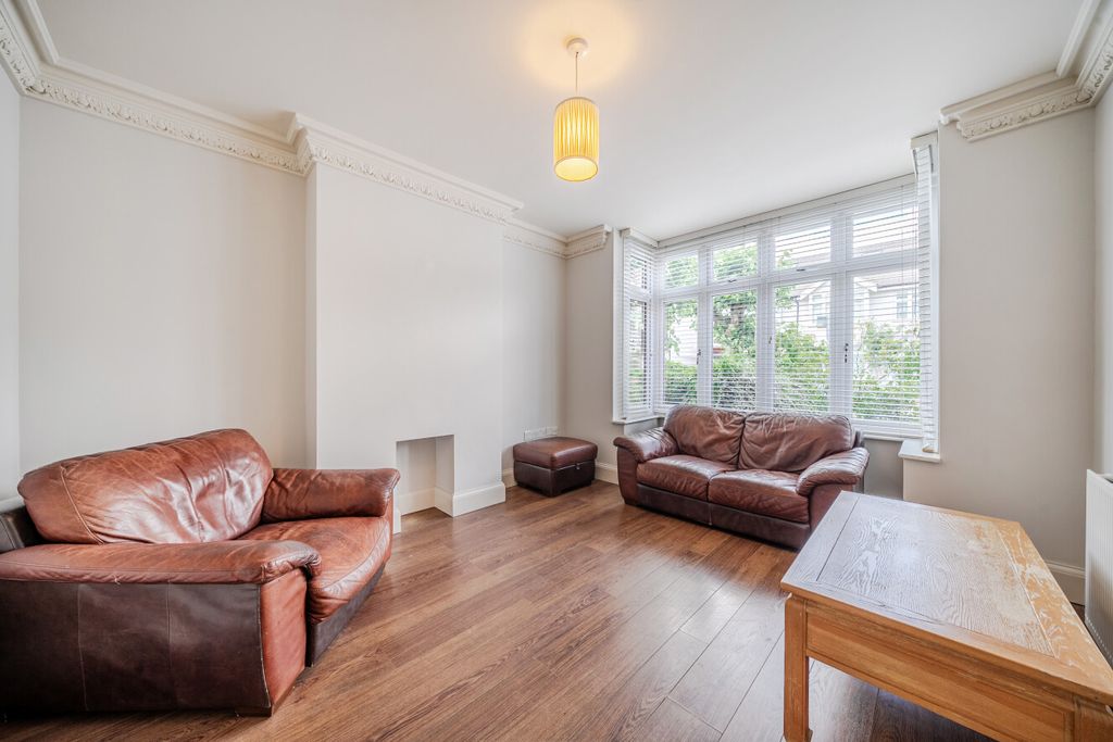 Property photo 3 of 16 1494951-16-6A58F2...
