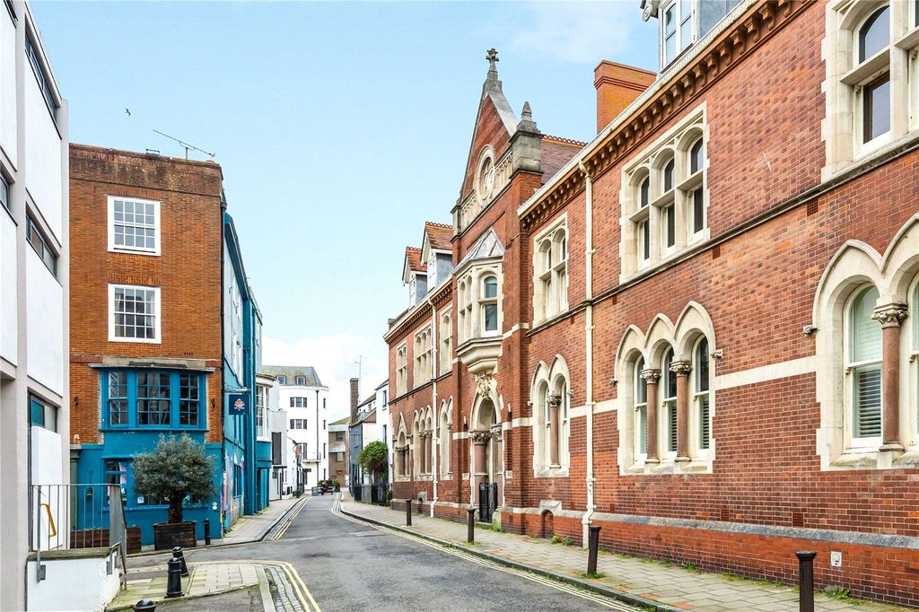 Property photo 1 of 13 Picture No. 15