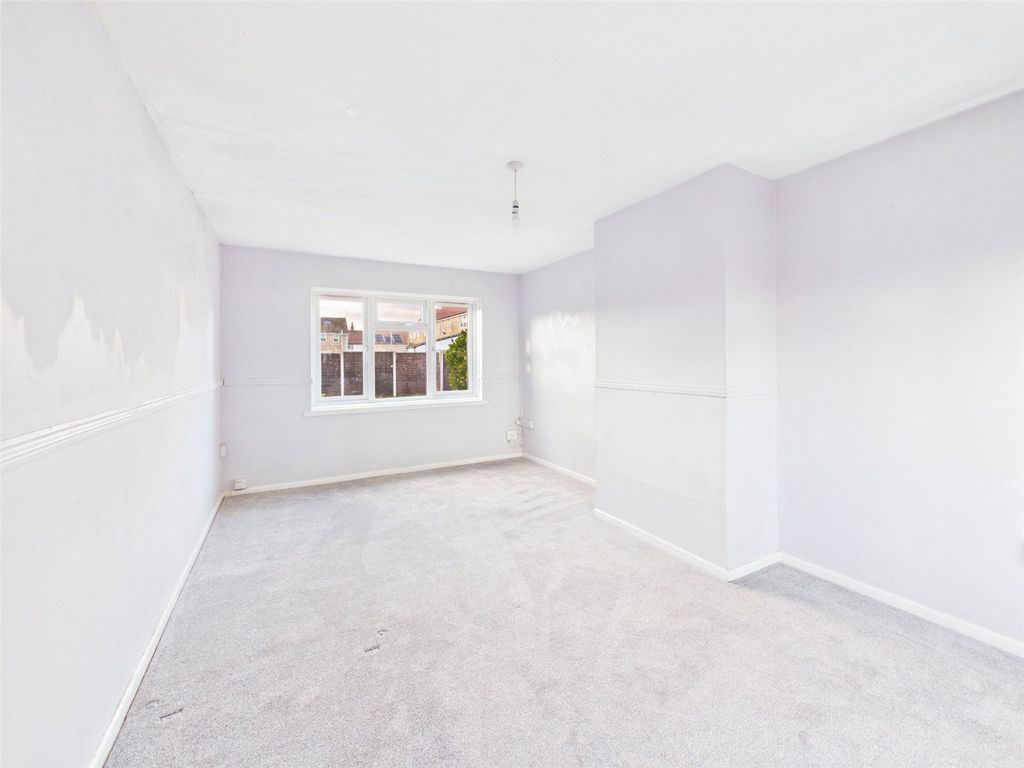Property photo 2 of 12 Picture No. 02
