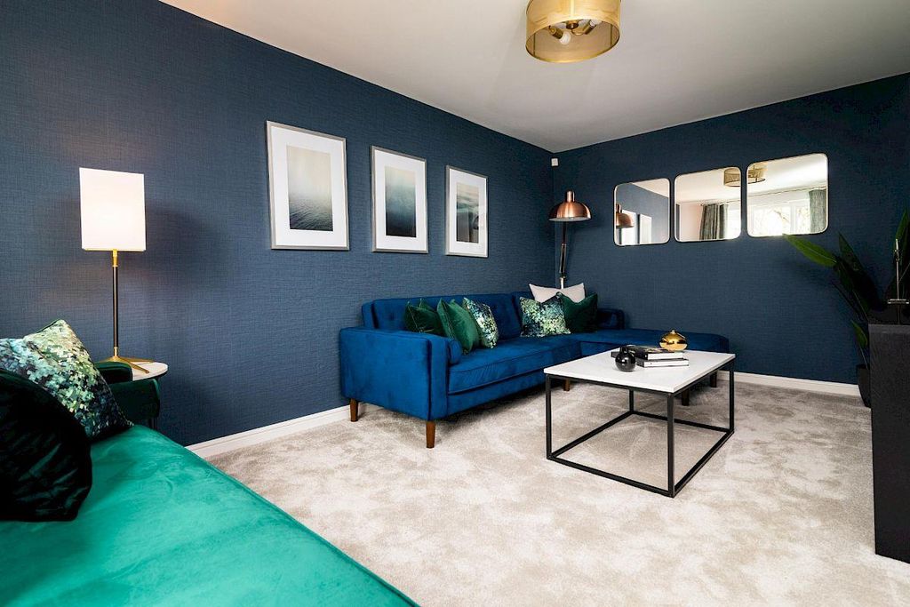 Property photo 2 of 13 Lanesborough_Living Room.Jpg